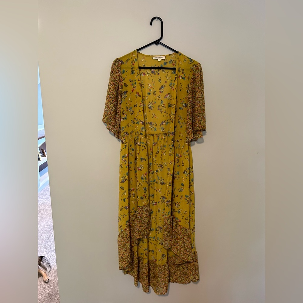 Yellow tunic